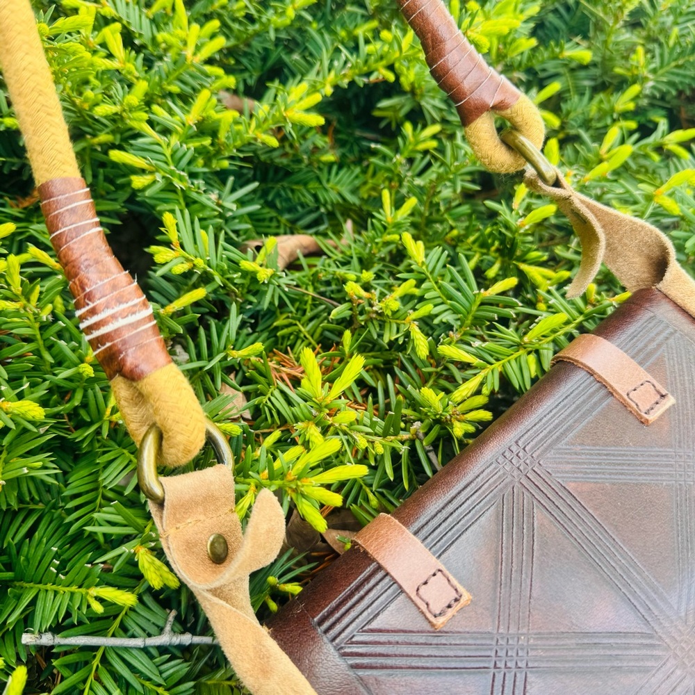 Brown Embossed Leather Crossbody Bag with Brass Accents - Picture 4 of 12